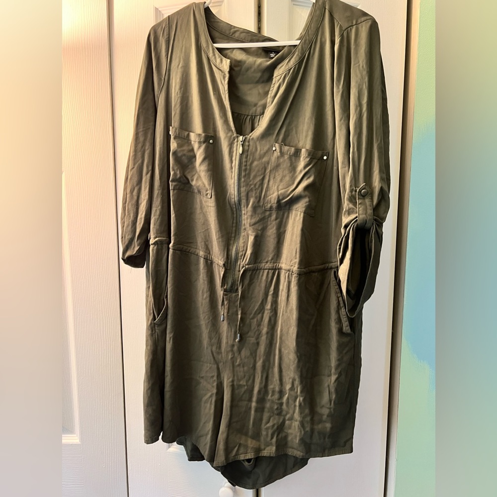 Torrid Olive Challis Zip-Front Romper Size 1